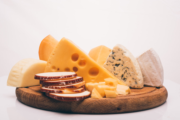 different types of cheese - Φωτογραφία, εικόνα