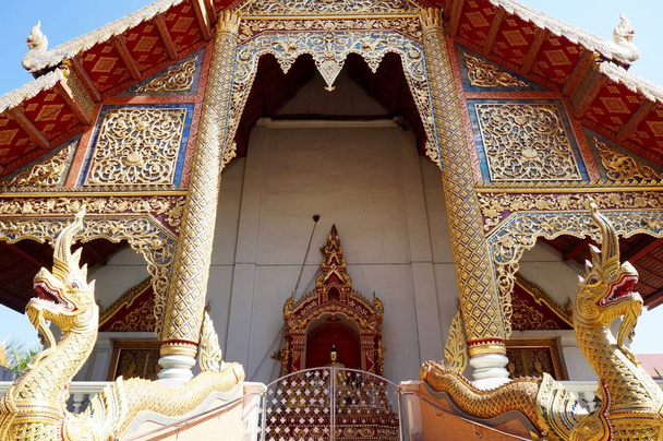 Architecture and decoration the Wat Chiang Man temple in Chiang Mai - Photo, Image