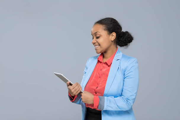 Young Business Woman Hold Tablet Computer African American Girl Happy Smile Businesswoman - Foto, Imagen
