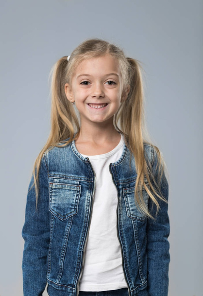 Little Teenage Girl In Jeans Coat, Small Kid Happy Smiling Child - 写真・画像