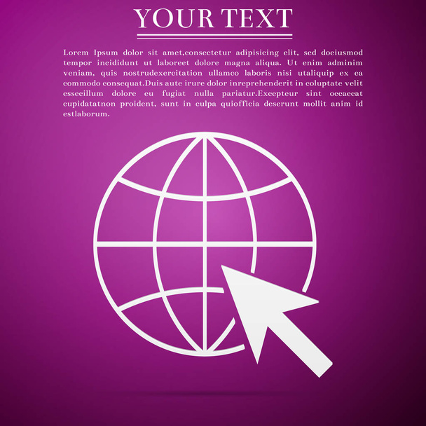 Siirry Web kuvake eristetty violetti tausta. Globe ja kursori. Verkkosivuston kuvamerkki. Maailmanlaajuinen web-symboli. Internet-symboli Web-sivuston suunnittelu, logo, sovellus, käyttöliittymä. Tasainen muotoilu. Vektorikuvaus
 - Vektori, kuva