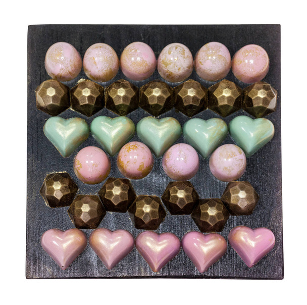 Close-up van chocoladesuikergoed handgemaakte bonbons - Foto, afbeelding