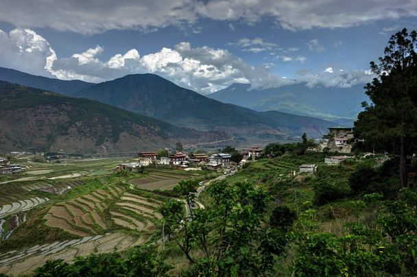 Widok na góry w Bhutanie - Zdjęcie, obraz