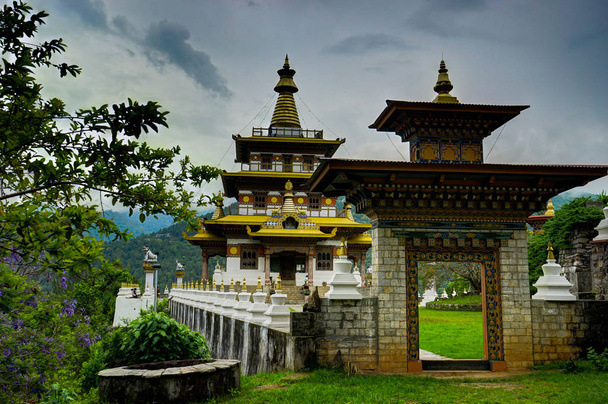 Vista del Templo en Bután
 - Foto, Imagen