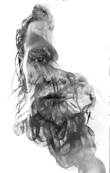 Man face combined with smoke - Foto, Imagem