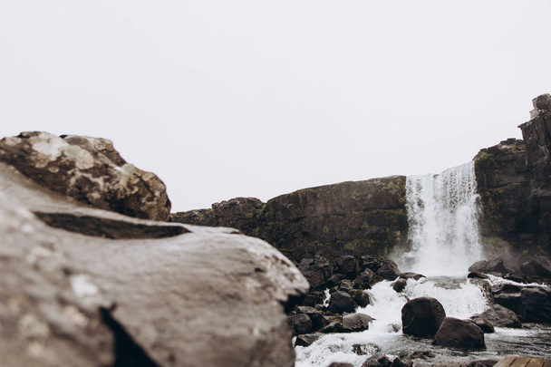 Natur von Island mit Wasserfall - Foto, Bild