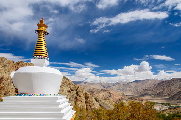 Buddhist stupa near Hemis monastery, Leh Ladakh, India - Photo, Image