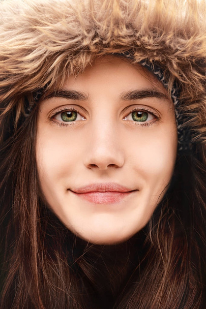 closeup winter smile - Foto, Imagen