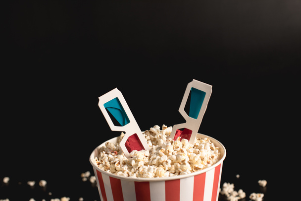 ämpäri popcornia 3d lasit
 - Valokuva, kuva