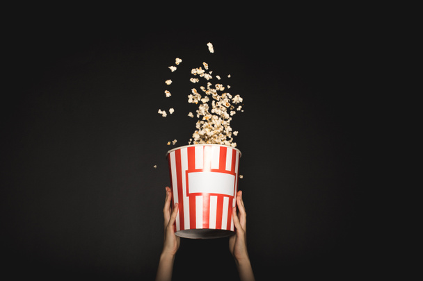 bucket of popcorn - Fotoğraf, Görsel