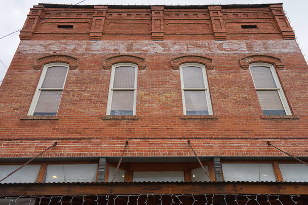  historic brick building facade in Hico Texas USA  - Foto, imagen
