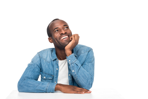 Sonriente hombre afroamericano   - Foto, Imagen