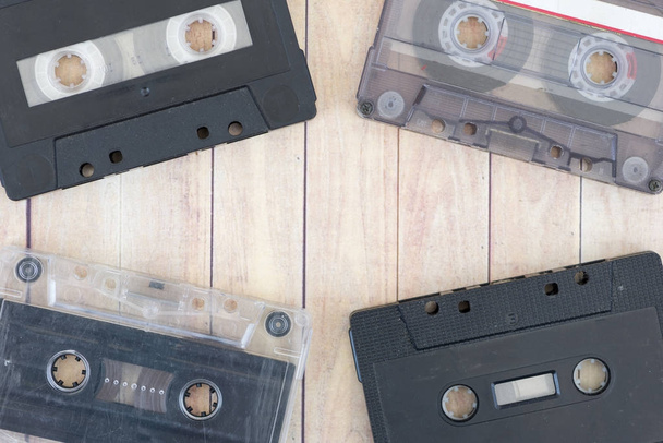 古いカセット テープ - 写真・画像
