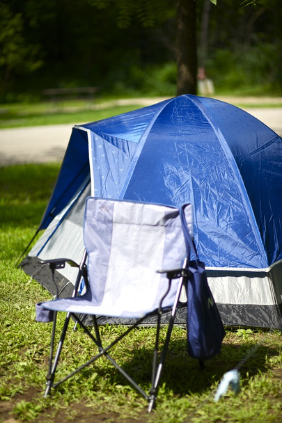 kleine camping - Foto, afbeelding