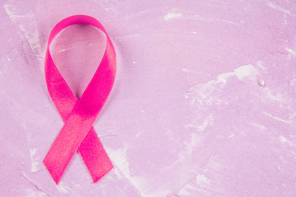 Pohled z rakoviny prsu stuha růžové pozadí - Fotografie, Obrázek