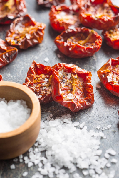 Tasty dried tomatoes. - Foto, imagen