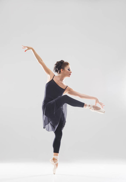 female ballet dancer in art performance - Фото, изображение
