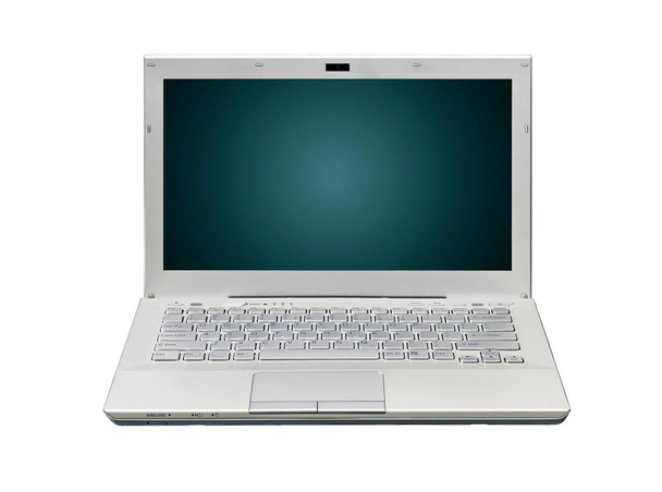 metalen Laptop geïsoleerd op witte achtergrond - Foto, afbeelding