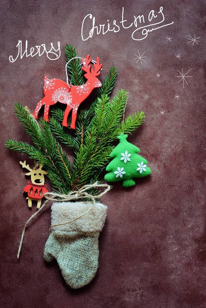 Natal e Ano Novo. Decorações de Natal para uma árvore de Natal. Férias. Decorações de férias
 - Foto, Imagem