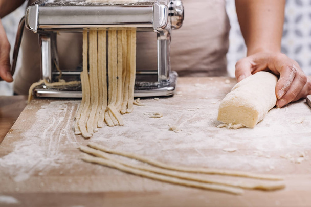 Pasta tradizionale fatta in casa
 - Foto, immagini