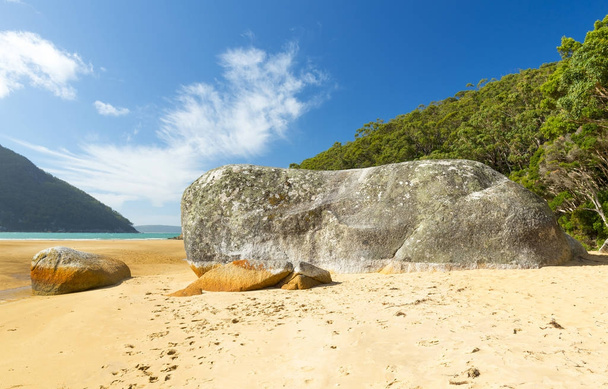 Ganite szikla a lezáró Cove - Fotó, kép