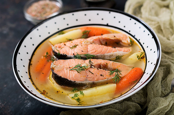 sopa de salmão
 - Foto, Imagem