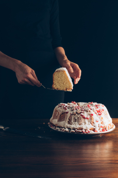 pedaço de bolo de Natal tradicional
 - Foto, Imagem