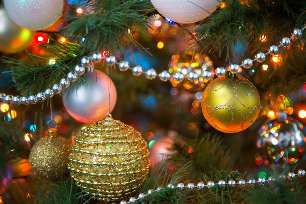 Christmas balls on the Christmas tree - Фото, изображение