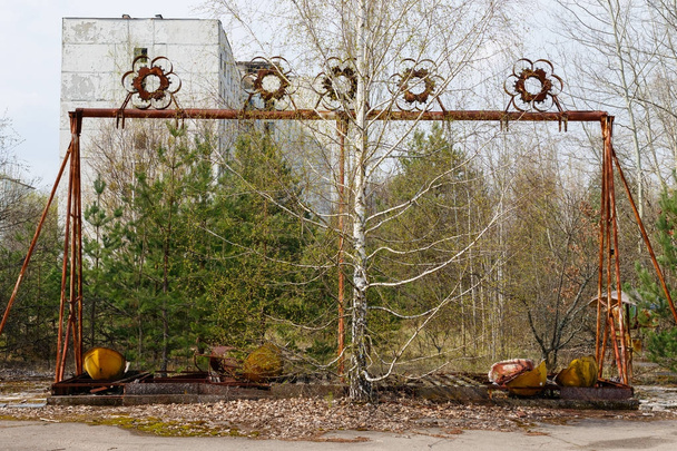 press tour to Chernobyl Zone - Φωτογραφία, εικόνα