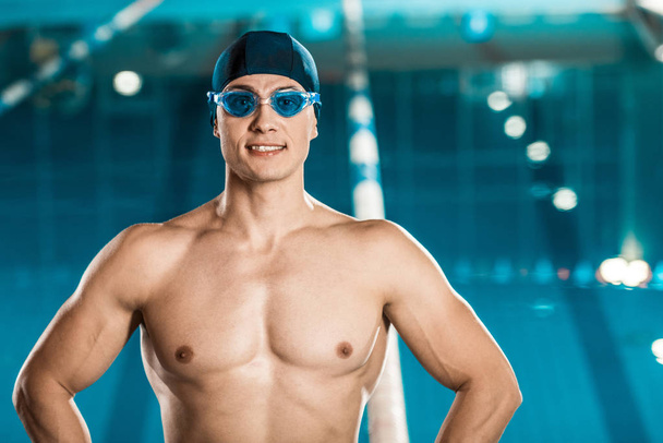 handsome muscular swimmer - Valokuva, kuva