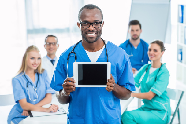 doctor holding tablet - Photo, Image