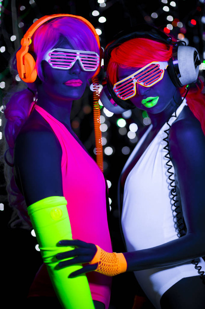 bagliore uv neon sexy discoteca cyber doll femminile
 - Foto, immagini