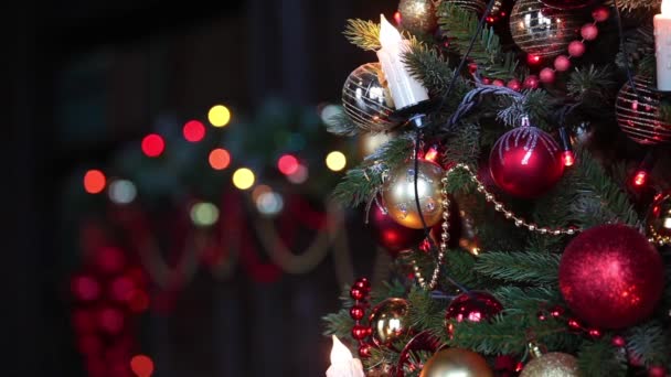 Nový rok pozadí s dárky a blikající věnec na stromě - Záběry, video