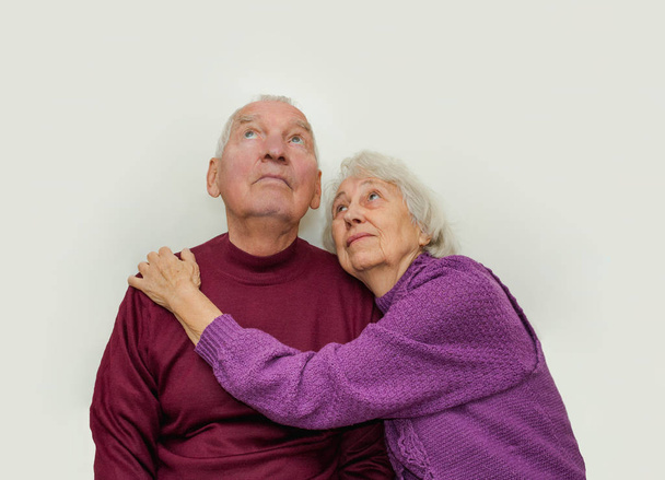 feliz pareja de ancianos - Foto, imagen