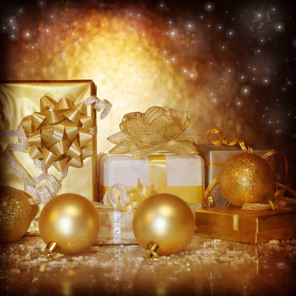 Новогодние подарки
 - Фото, изображение