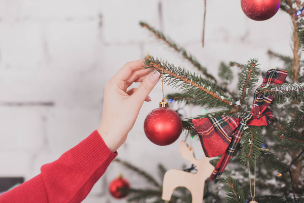 Árbol de Navidad y juguete árbol de Navidad
 - Foto, imagen