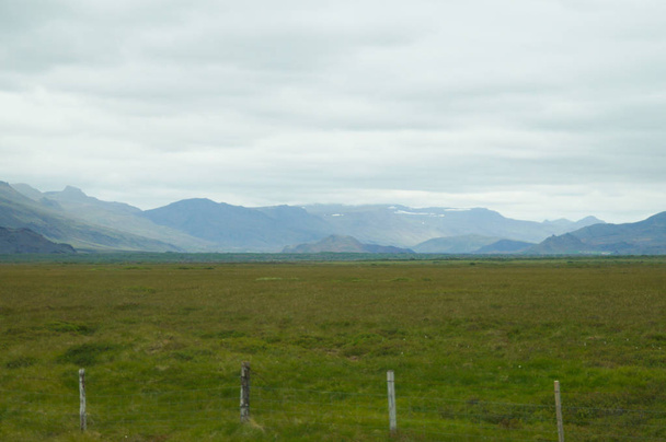 Гарний вигляд в літо, Ісландія. - Фото, зображення