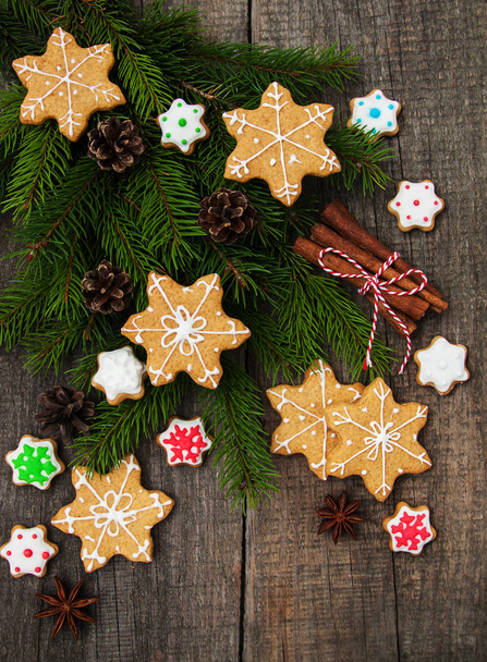 Imbir i miód kolorowe ciasteczka świąteczne - Zdjęcie, obraz