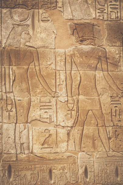 Temppeli Medinet Habu, omistettu Rameses III. - Unescon maailma
 - Valokuva, kuva