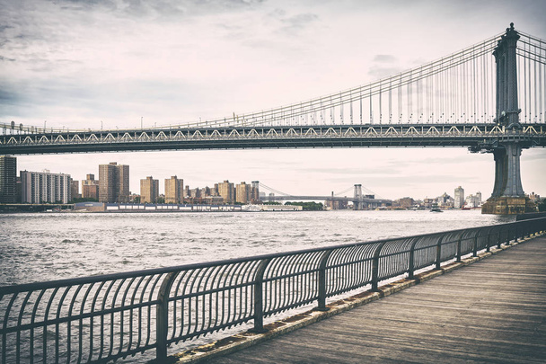Retro old film stylized picture of Manhattan Bridge, NYC. - Фото, изображение