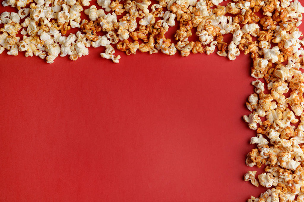 Frame made of tasty caramel popcorn - Photo, Image