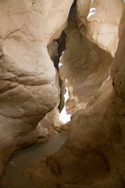  randonnée dans un canyon caché
  - Photo, image