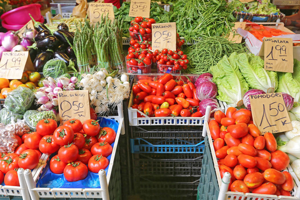 Sebze pazarı İtalya - Fotoğraf, Görsel