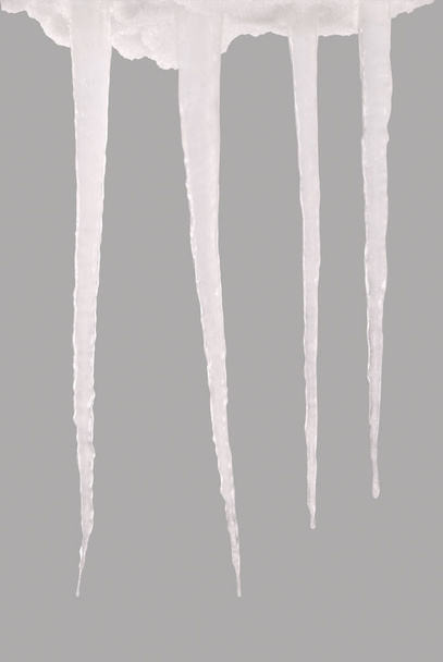 Jääpuikko eristetty harmaalla (Leikkaus polku
) - Valokuva, kuva