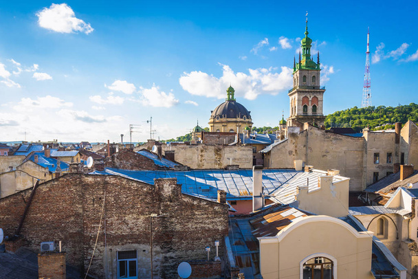 Lviv en Ucrania
 - Foto, Imagen