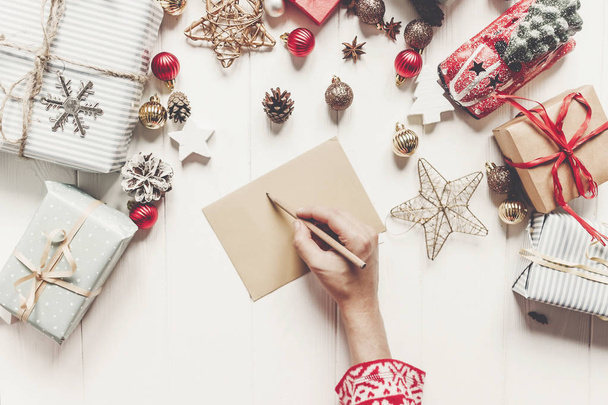 ruce, psaní seznamu přání vánoční - Fotografie, Obrázek
