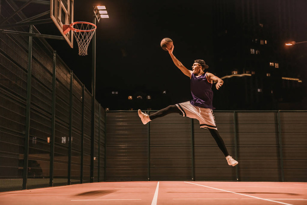 Stijlvolle basketballer - Foto, afbeelding