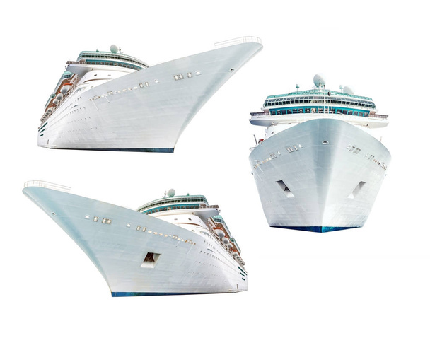 Aantal cruiseschepen geïsoleerd op witte achtergrond - Foto, afbeelding