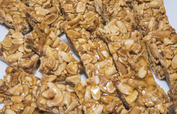 Rohových sladká orientální arašídové tíseň v restauraci formou bufetu - Fotografie, Obrázek