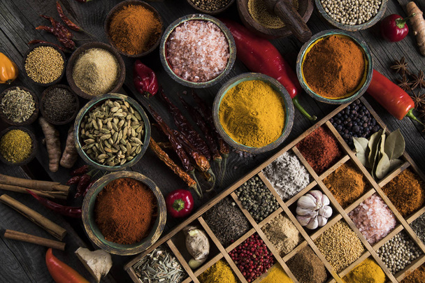 different types of Assorted Spices - Φωτογραφία, εικόνα